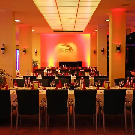 Courtyard By Marriott 4*