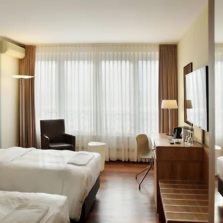 Courtyard By Marriott Dresden