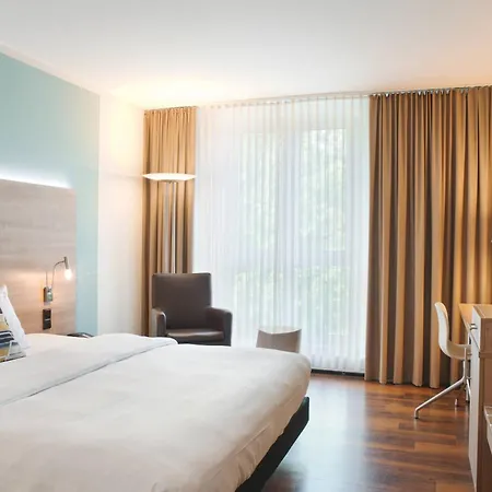 Courtyard By Marriott