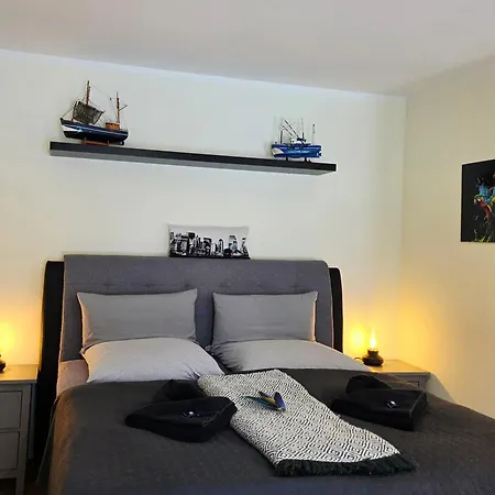 Papageiennest دريسدن