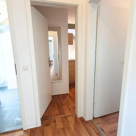 Good Mit Kostenlosen Parkplaetzen 아파트호텔 드레스덴