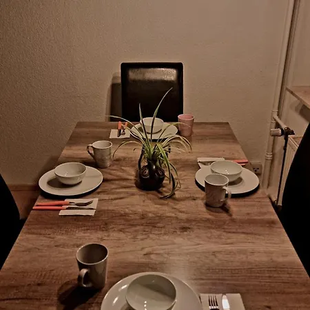 3 Raum Am Hauptbahnhof Apartment *