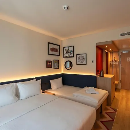 Hampton By Hilton Centre Dresden