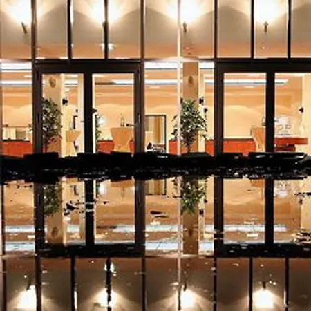 Courtyard By Marriott