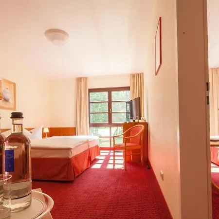 Hotel Kim Im Park 3*