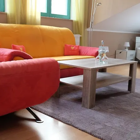 Ferienwohnung An Der Priessnitz Apartment *