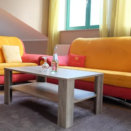 Apartment Ferienwohnung An Der Priessnitz *