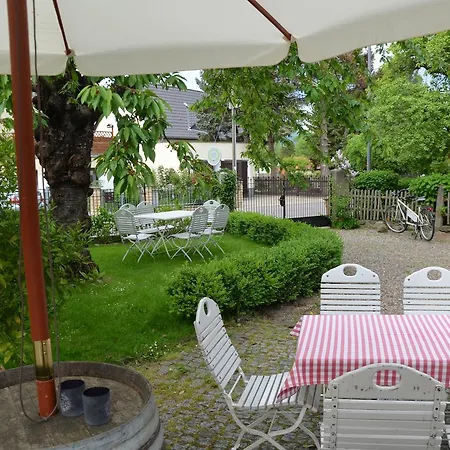 Apartment Adele - Gastezimmer Und Am Elberadweg