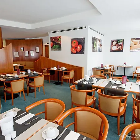 Dormero Airport Otel Dresden