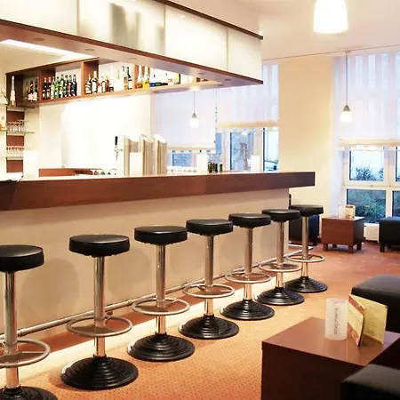 Courtyard By Marriott Hotel 4*