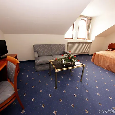 Bayerischer Hof Hotel