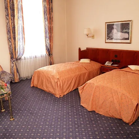 Bayerischer Hof Hotel