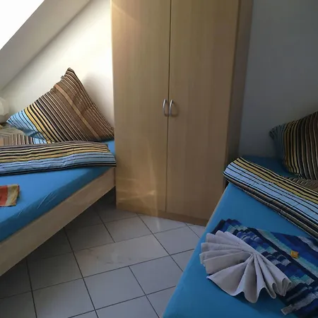Rehn Hotel