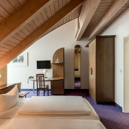 Apartahotel Azimut Dresde
