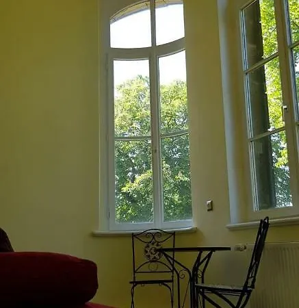 Отель Hotel-villa Lalee