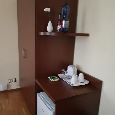 Отель Hotel-villa Lalee Дрезден