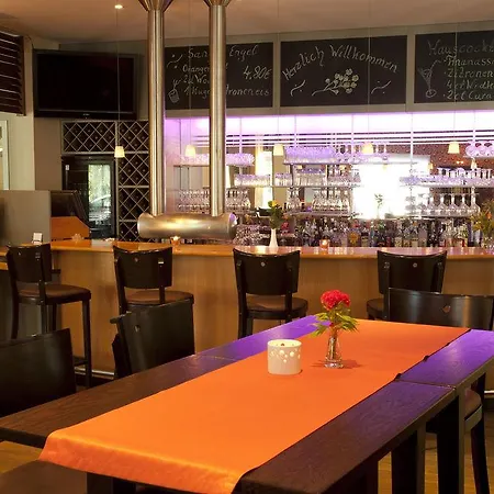Otel Western Quintessenz-forum 4*