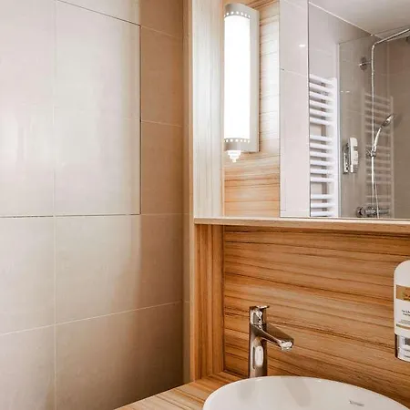 Quality Hotel, Star Premium 3*