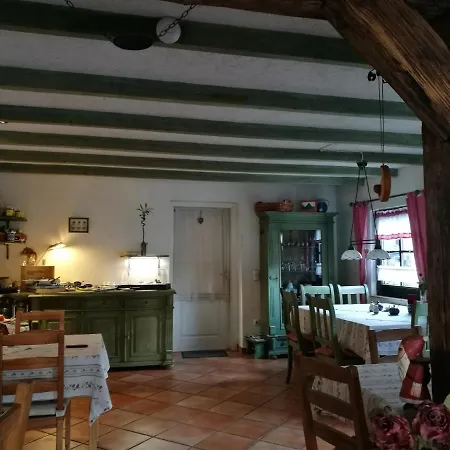 Bed & Breakfast Elbhangzimmer *