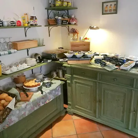 Bed & Breakfast Elbhangzimmer
