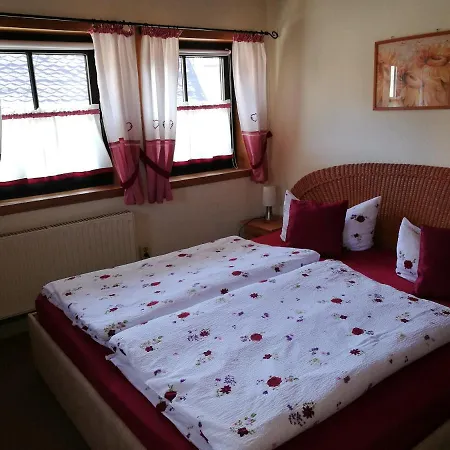 Elbhangzimmer Bed & Breakfast Dresden