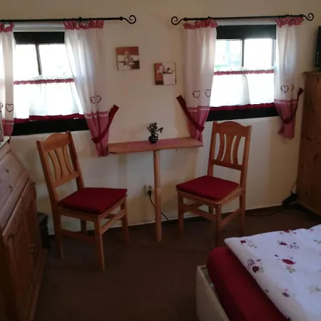 Elbhangzimmer Bed & Breakfast