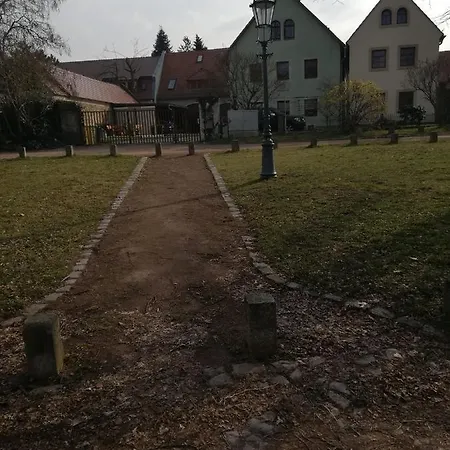 -am Alten Dorfplatz- * Dresden