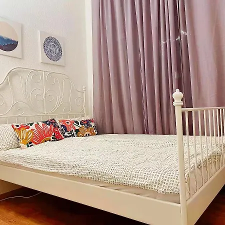 Apartment Familienfreundliches Im Zentrum Fuer Geschaeftsreisen Und Privat *