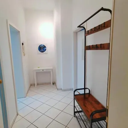 Apartment Familienfreundliches Im Zentrum Fuer Geschaeftsreisen Und Privat *