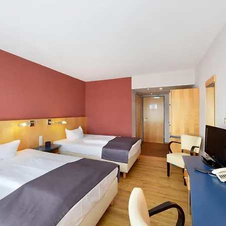 Amedia Elbpromenade, Trademark Collection By Wyndham ホテル 3*