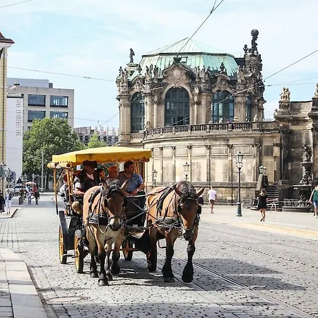 Romantik Bülow Residenz Otel 4*