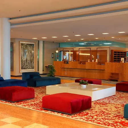 Hotel Radisson Blu Park & Conference Centre