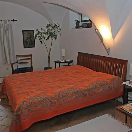 Apartment Poncet'sches Herrenhaus Dresden