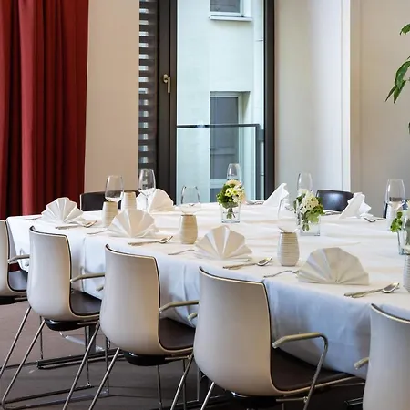 Innside By Meliá 4*