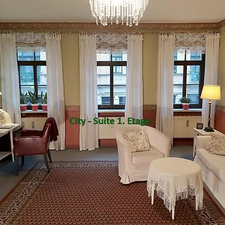 City-ferienwohnungen-dresden - Zentral Gelegen Im Haus Louisenstrasse 11 - Dresden-neustadt Апартаменты Дрезден