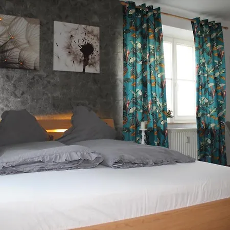 Apartment Ferienwohnung In Dresden. Dresden