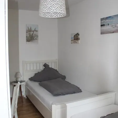 Apartment Ferienwohnung In Dresden. Dresden