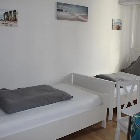 Apartment Ferienwohnung In Dresden. Dresden
