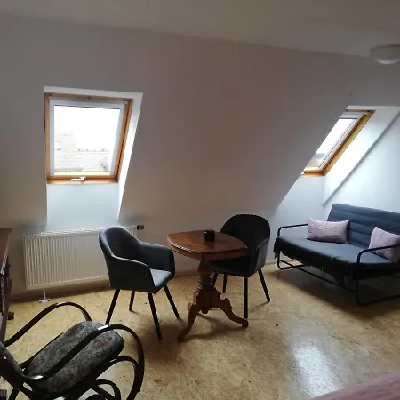 Holiday home -am Alten Dorfplatz- Dresden