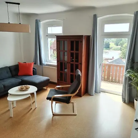 Am Elbhang Apartament *