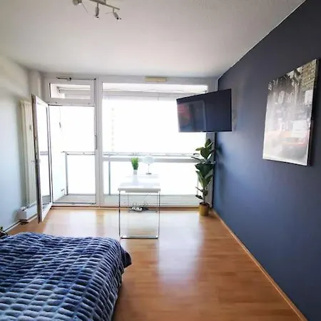 Luftiges Im Herzen Von Apartment