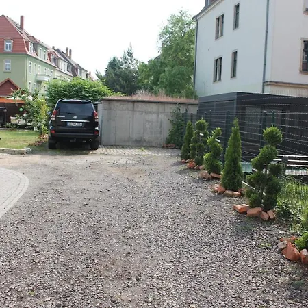 Apartment Wohngemeinschaft- Einzelne *