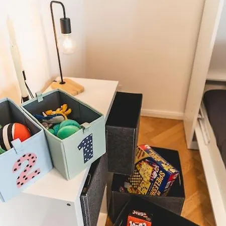 Tip! 120 Qm Direkt Am Neumarkt *
