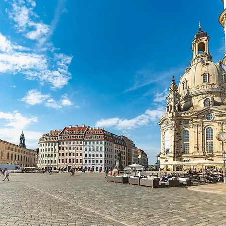 Apartment Tip! 120 Qm Direkt Am Neumarkt *