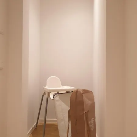 Apartment Wiener Palais Am Grossen Garten, Arbeitsplatz, Familie, 7 Pers, Smart-tv *