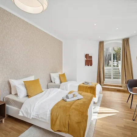 Wiener Palais Am Grossen Garten, Arbeitsplatz, Familie, 7 Pers, Smart-tv Apartment Dresden