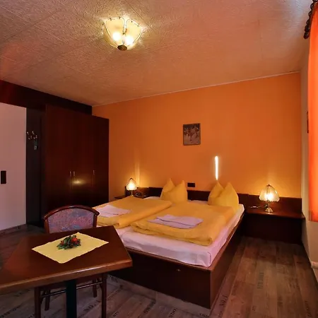 Gasthof Fuchsbergklause 2*