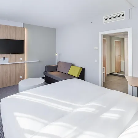 Hotel Express Zentrum By Ihg Dresden