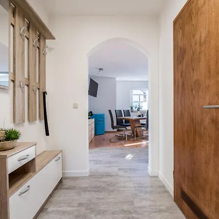 Apartment Cozyhomz Bis 5 Personen Mit Stellplatz *