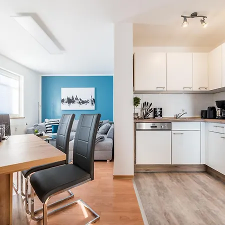 Cozyhomz Bis 5 Personen Mit Stellplatz *